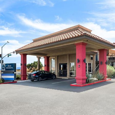 Best Western Desert Villa Inn Barstow Bagian luar foto